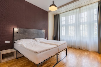 Ea Aparthotel Melantrich