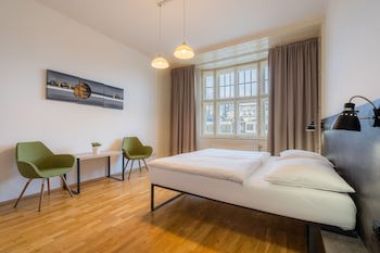 Ea Aparthotel Melantrich