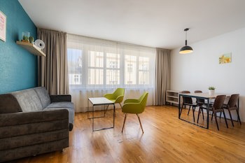 Ea Aparthotel Melantrich