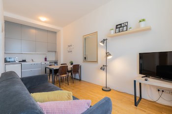 Ea Aparthotel Melantrich