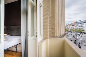 Ea Aparthotel Melantrich