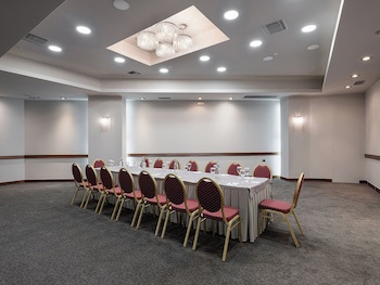 Civitel Akali Hotel
