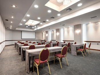 Civitel Akali Hotel