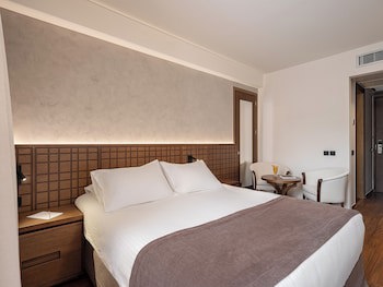 Civitel Akali Hotel