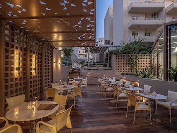 Civitel Akali Hotel