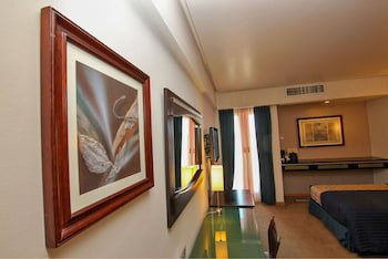 Hotel Colon Plaza Business Class