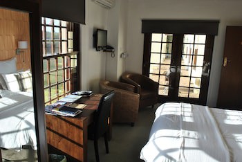 Cotswold House