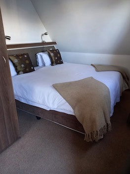 Cotswold House