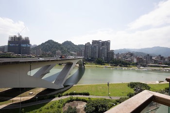 Bitan Hotel