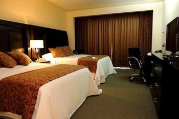 Hotel Real Del Bosque Golf And Spa