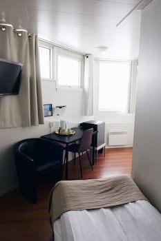 Hotell E10