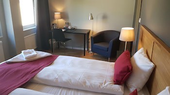City Hotel