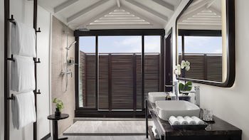 Anantara Veli Maldives Resort - Adults Only