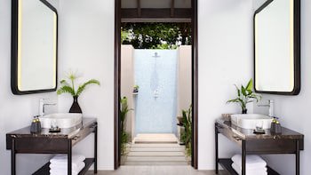 Anantara Veli Maldives Resort - Adults Only