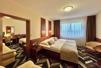 Primavera Hotel & Congress Centre