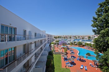 Marina Club Suite Hotel