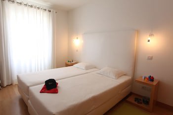 Marina Club Suite Hotel