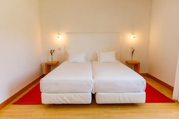 Marina Club Suite Hotel