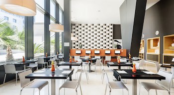 Hotel Ilunion Aqua 3