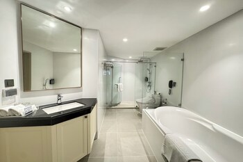 Centre Point Sukhumvit 10