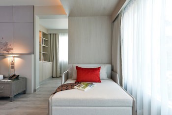 Centre Point Sukhumvit 10