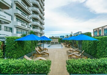 Centre Point Sukhumvit 10