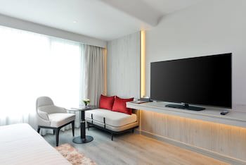 Centre Point Sukhumvit 10