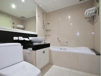 Centre Point Sukhumvit 10