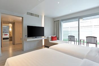 Centre Point Sukhumvit 10