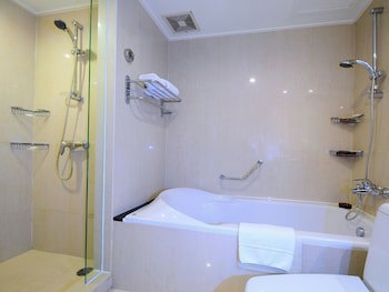 Centre Point Sukhumvit 10