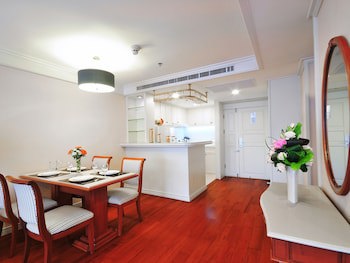 Centre Point Sukhumvit 10