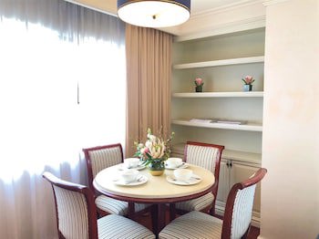 Centre Point Sukhumvit 10