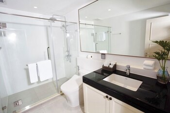 Centre Point Sukhumvit 10