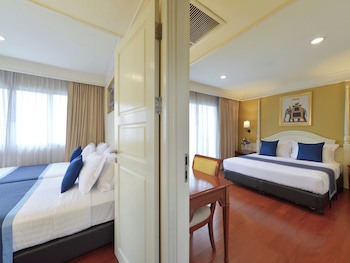Centre Point Sukhumvit 10