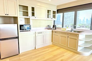 Centre Point Sukhumvit 10