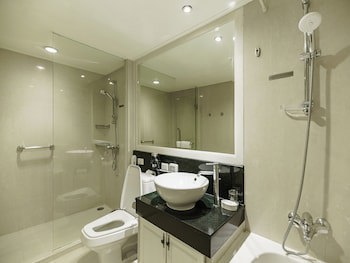 Centre Point Sukhumvit 10