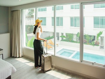 Centre Point Sukhumvit 10