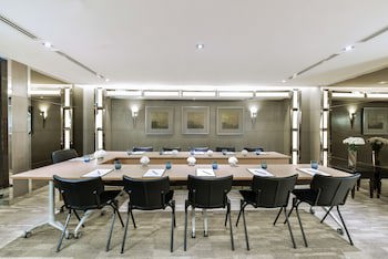 Centre Point Hotel Chidlom