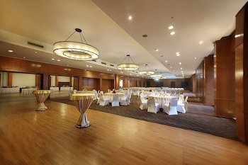 Hotel Maurya