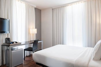 Ac Hotel Palacio Universal By Marriott