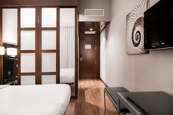 Ac Hotel Palacio Universal By Marriott