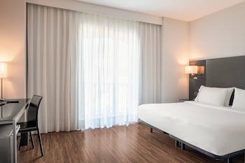 Ac Hotel Palacio Universal By Marriott
