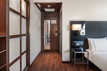 Ac Hotel Palacio Universal By Marriott