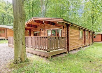 Best Western Plus Kenwick Park Hotel