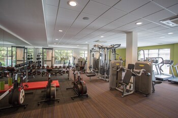 Best Western Plus Kenwick Park Hotel