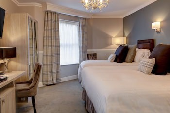 Best Western Plus Kenwick Park Hotel