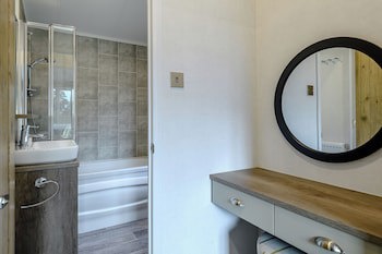 Best Western Plus Kenwick Park Hotel