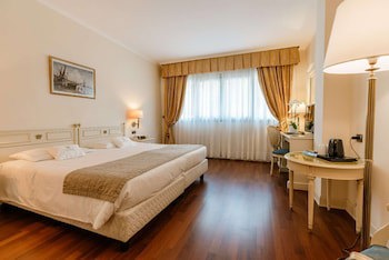 Hotel Savoy Palace galeri fotoğrafı