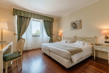 Hotel Savoy Palace galeri fotoğrafı
