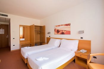 Montemezzi hotel galeri fotoğrafı